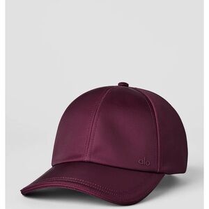 ALO Yoga Burgundy Hat NEW with tags.